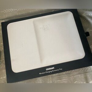 Courant Charging Tray
